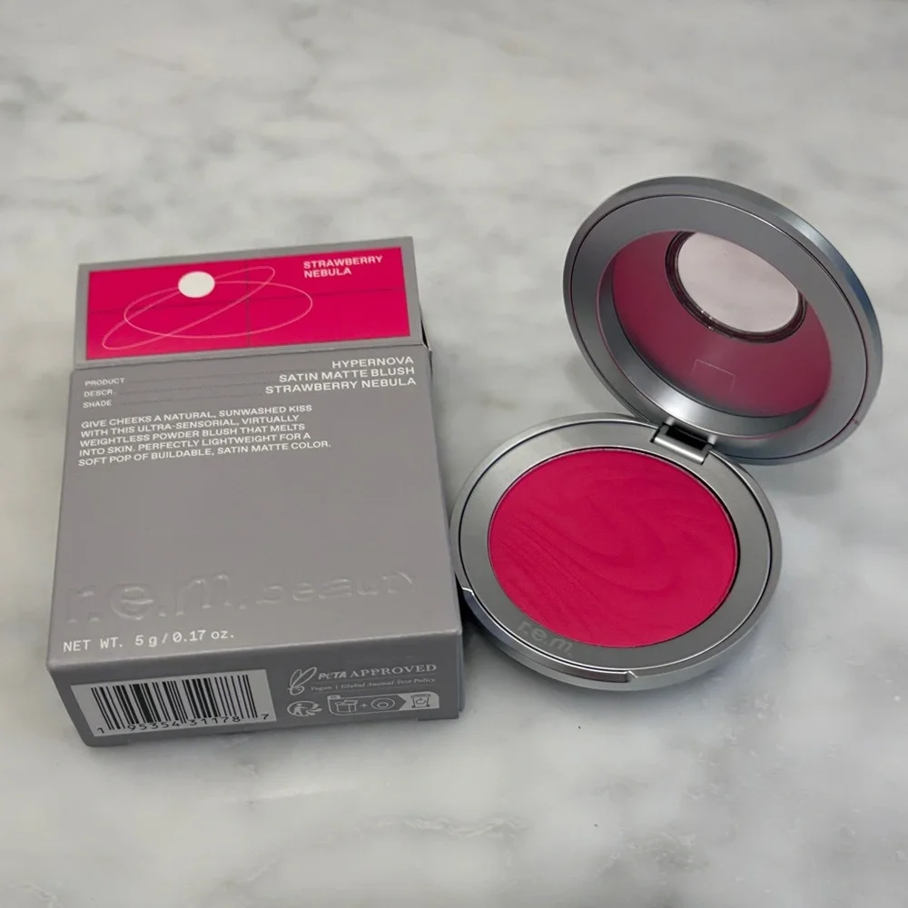 R.E.M. Beauty Hypernova Blush in Strawberry Nebula Vibrant Pink NWT